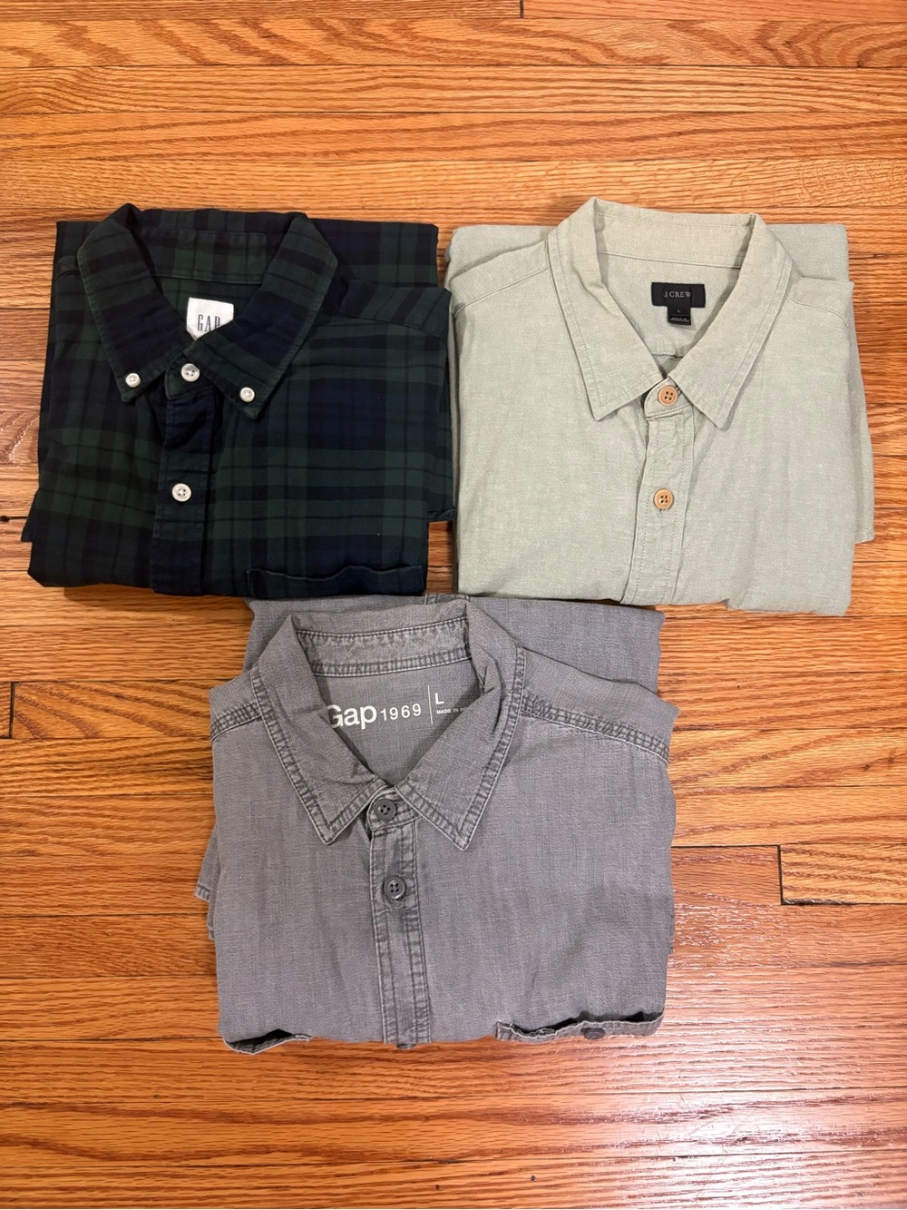 LOT of 3 Mens Large Casual Button Down Shirts Gap JCrew